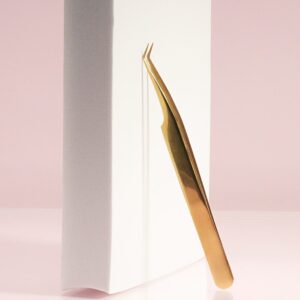 Tweezers